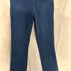 Avenue Blue Straight Leg Jeans Classic Style